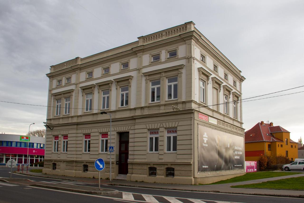 Hotel Dobré Místo Krnov Esterno foto
