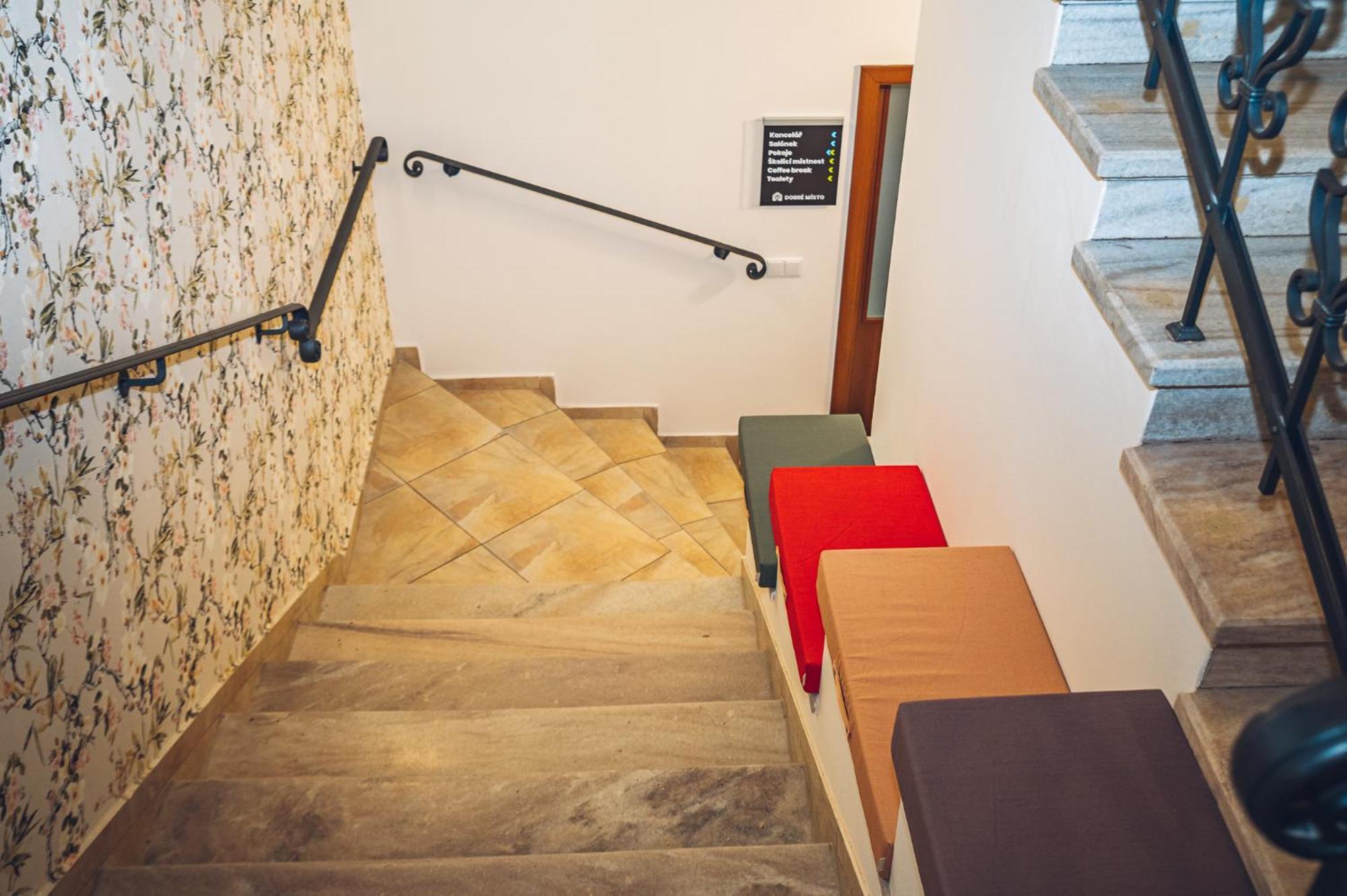 Hotel Dobré Místo Krnov Esterno foto
