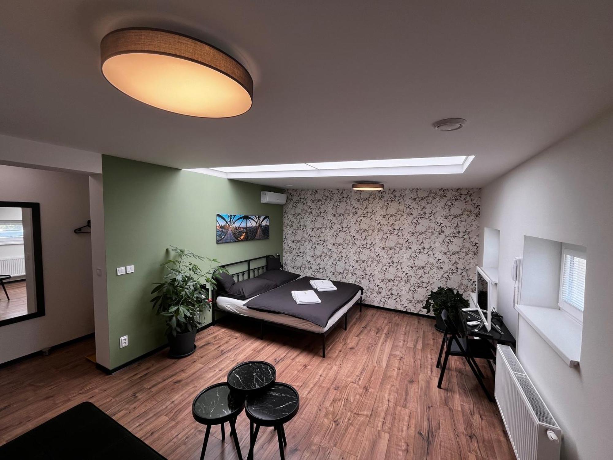 Hotel Dobré Místo Krnov Esterno foto